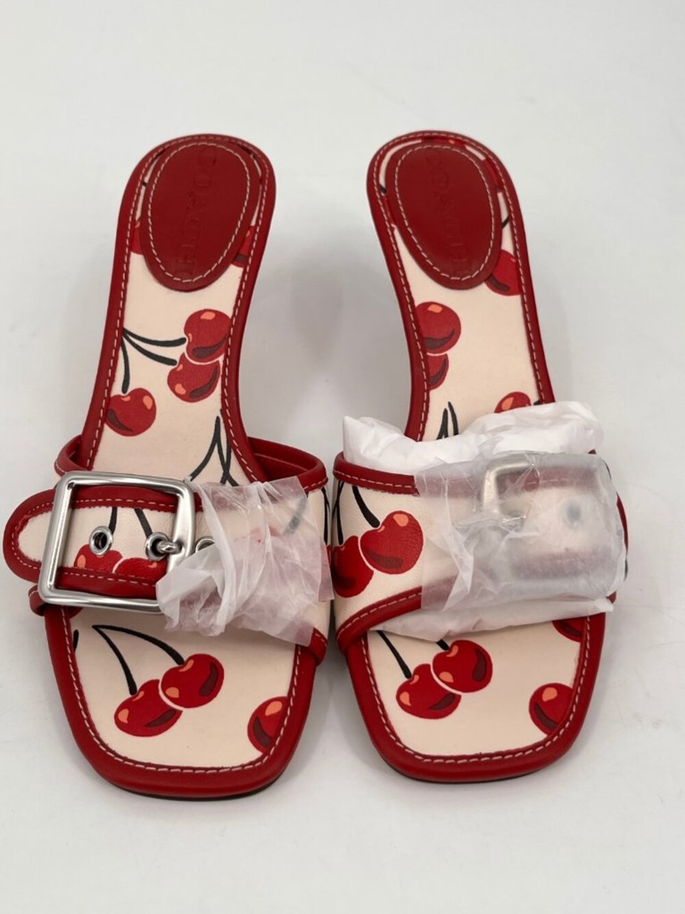 COACH Margot Sandal Red Cherry Print Leather Buckle Strap Kitten Size 6 - Picture 3 of 16